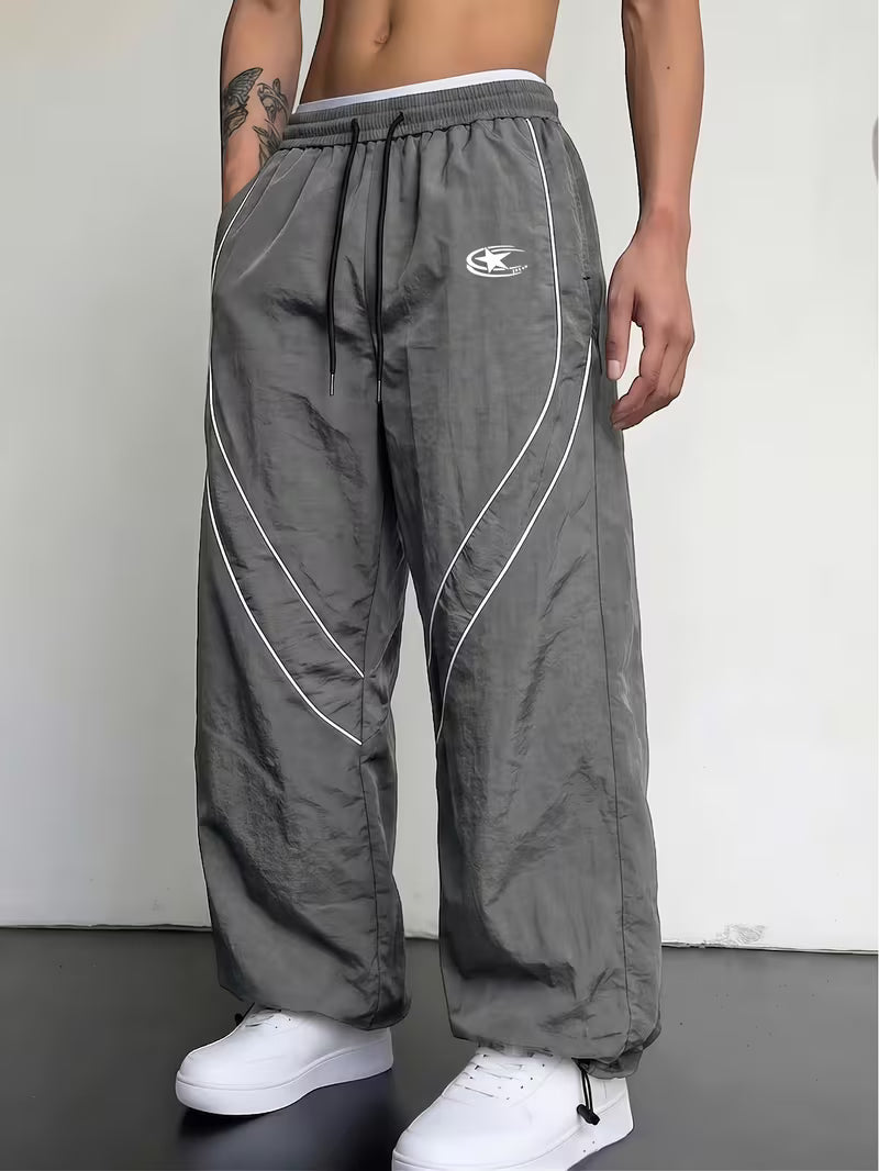 Men's Fashionable Loose-fit Trousers *
